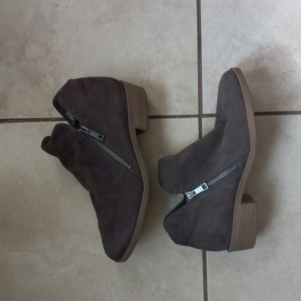 Universal Thread Goods Co. Dark Brown Textured Ankle Booties with Side Zippers